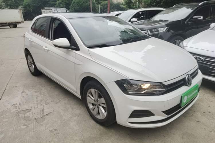 Used Volkswagen Polo 2019 Plus 1.5L Manual Panoramic Enjoyment Edition Front Right 45 Deg