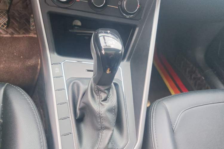 Used Volkswagen Polo 2019 Plus 1.5L Automatic Panoramic Enjoyment Edition Gear Lever