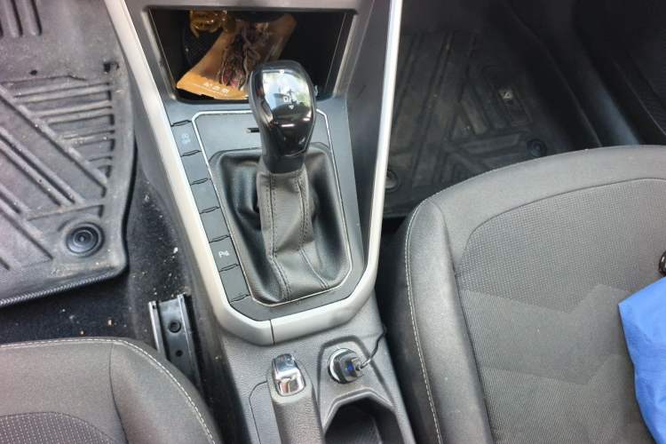 Used Volkswagen Polo 2019 Plus 1.5L Automatic Panoramic Enjoyment Edition Gear Lever