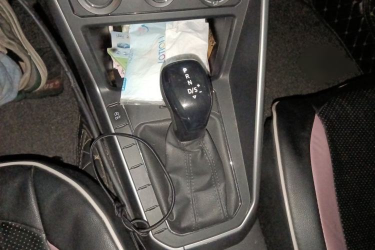 Used Volkswagen Polo 2019 Plus 1.5L Automatic Panoramic Enjoyment Edition Gear Lever