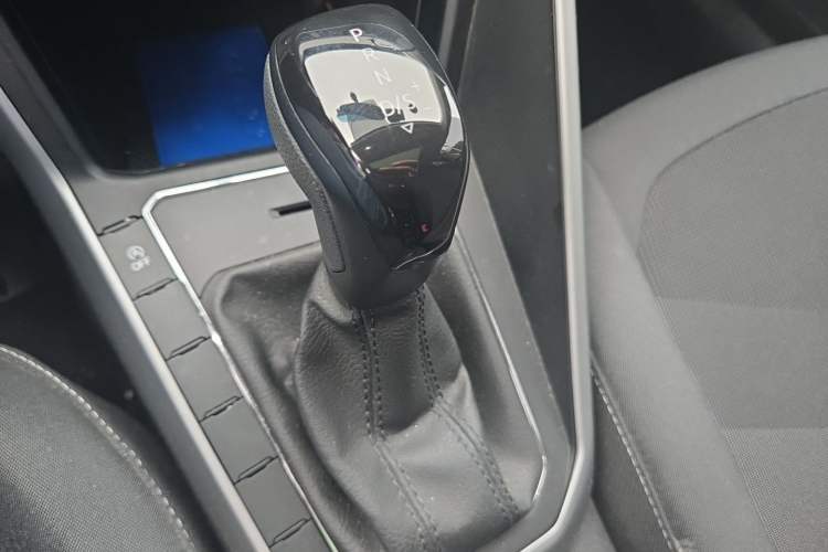 Used Volkswagen Polo 2019 Plus 1.5L Automatic Panoramic Enjoyment Edition Gear Lever