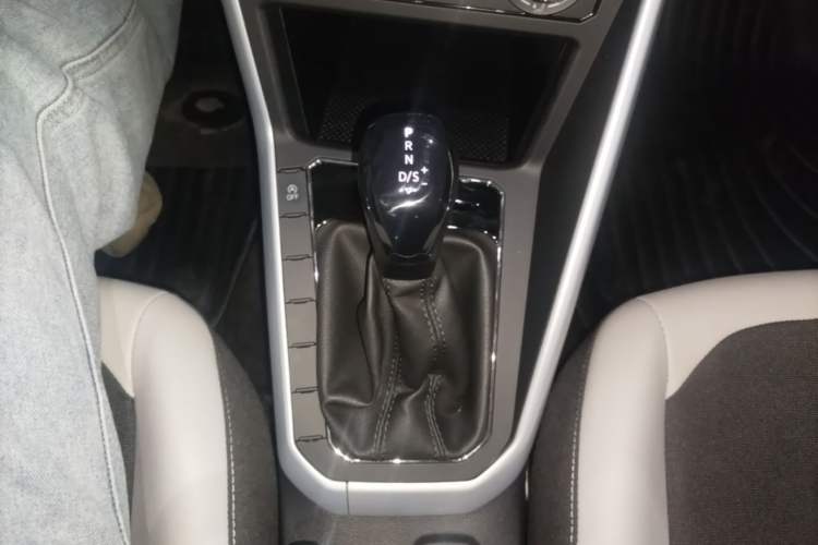Used Volkswagen Polo 2019 Plus 1.5L Automatic Colorful Technology Edition Gear Lever