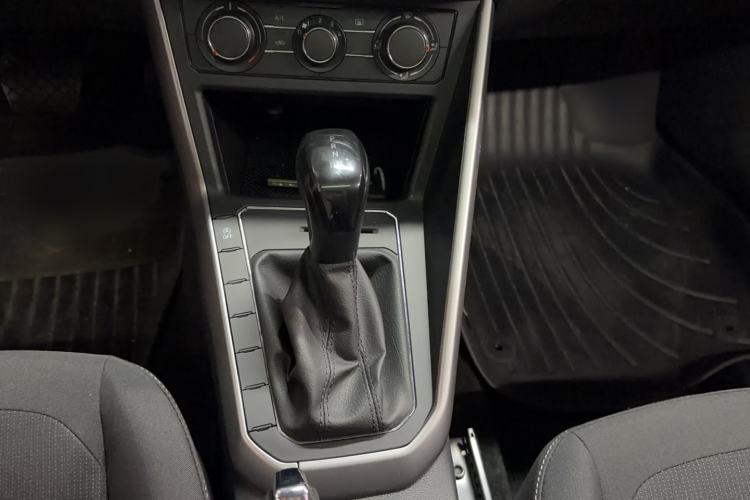 Used Volkswagen Polo 2019 Plus 1.5L Automatic Panoramic Enjoyment Edition Gear Lever
