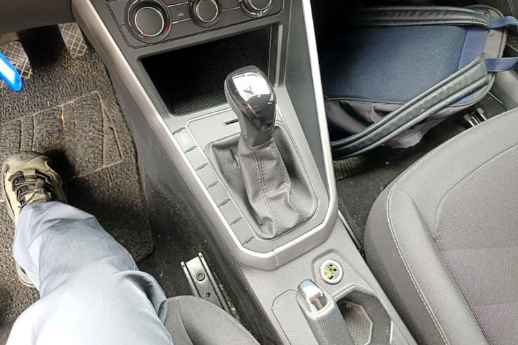 Used Volkswagen Polo 2019 Plus 1.5L Automatic Panoramic Enjoyment Edition Gear Lever