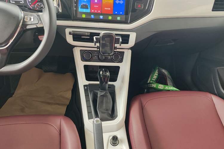 Used Volkswagen Polo 2019 Plus 1.5L Automatic Panoramic Enjoyment Edition Gear Lever