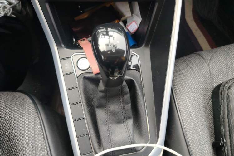 Used Volkswagen Polo 2019 Plus 1.5L Automatic Colorful Technology Edition Gear Lever