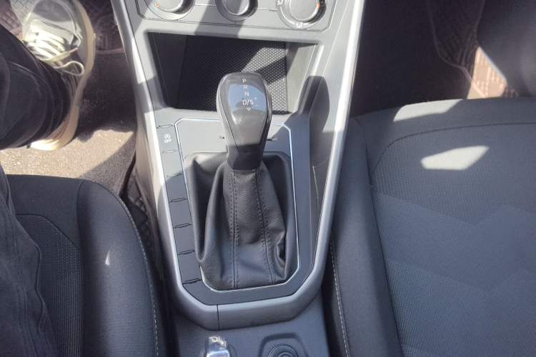 Used Volkswagen Polo 2019 Plus 1.5L Automatic Panoramic Enjoyment Edition Gear Lever