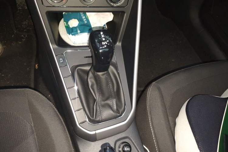 Used Volkswagen Polo 2019 Plus 1.5L Automatic Panoramic Enjoyment Edition Gear Lever