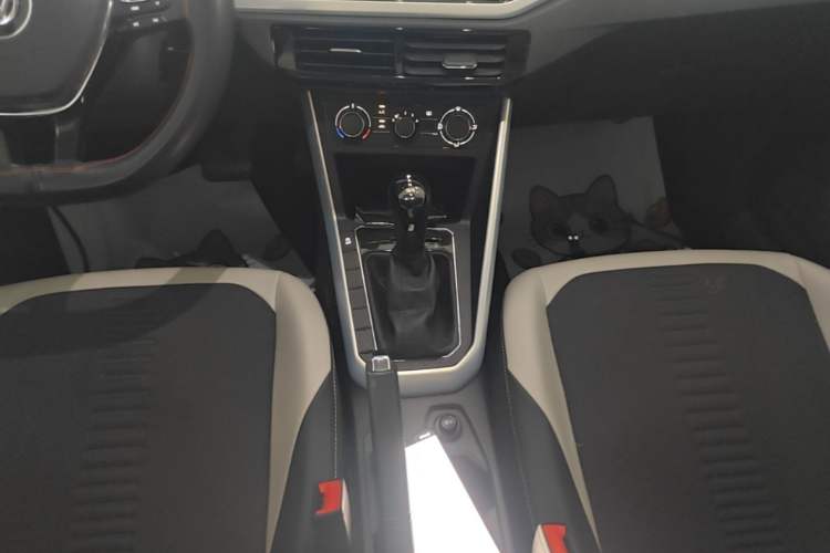Used Volkswagen Polo 2019 Plus 1.5L Automatic Colorful Technology Edition Gear Lever