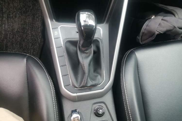 Used Volkswagen Polo 2019 Plus 1.5L Automatic Panoramic Enjoyment Edition Gear Lever