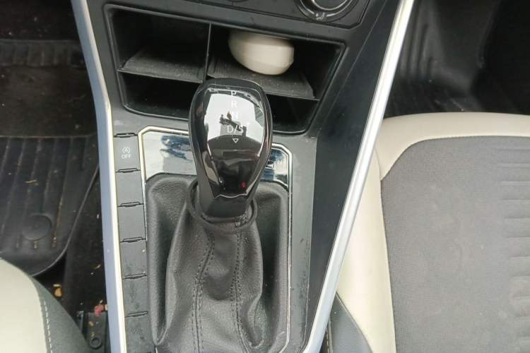 Used Volkswagen Polo 2019 Plus 1.5L Automatic Colorful Technology Edition Gear Lever