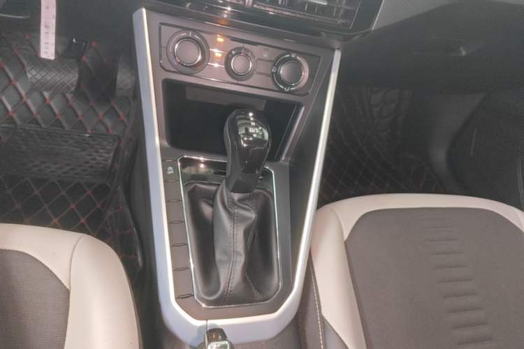 Used Volkswagen Polo 2019 Plus 1.5L Automatic Colorful Technology Edition Gear Lever