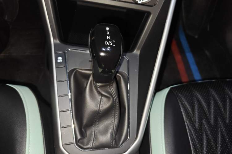 Used Volkswagen Polo 2019 Plus 1.5L Automatic Panoramic Enjoyment Edition Gear Lever