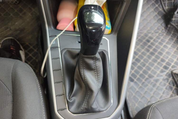 Used Volkswagen Polo 2019 Plus 1.5L Automatic Panoramic Enjoyment Edition Gear Lever
