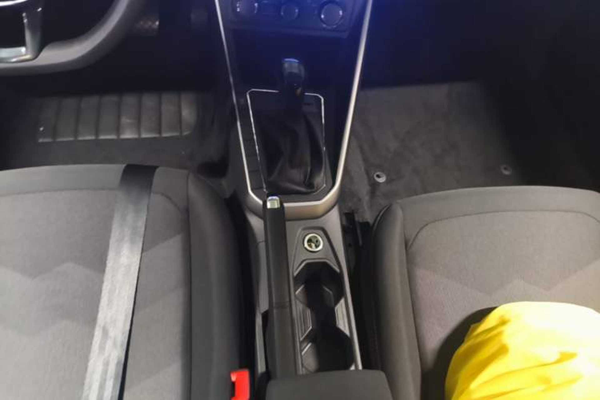 Used Volkswagen Polo 2019 Plus 1.5L Automatic Panoramic Enjoyment Edition Gear Lever