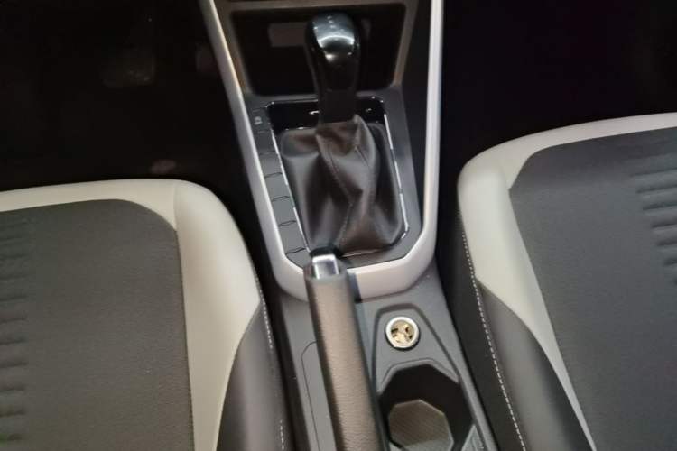 Used Volkswagen Polo 2019 Plus 1.5L Automatic Colorful Technology Edition Gear Lever
