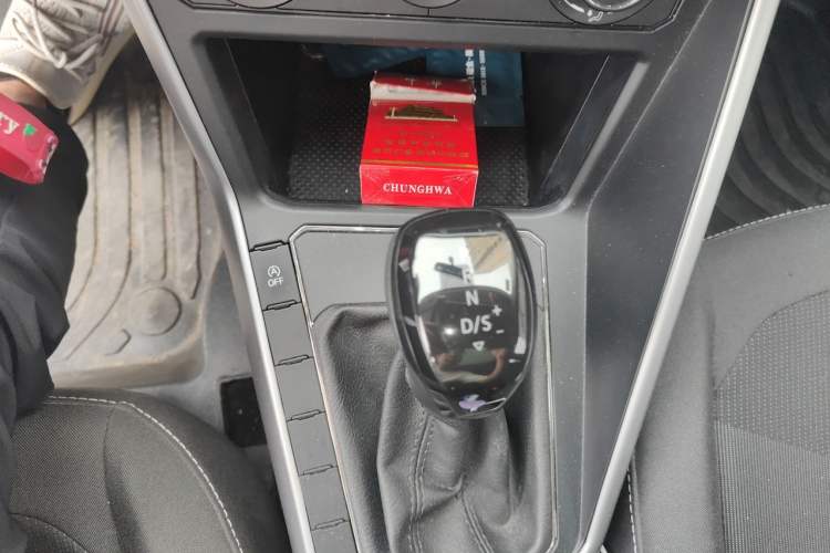Used Volkswagen Polo 2019 Plus 1.5L Automatic Panoramic Enjoyment Edition Gear Lever