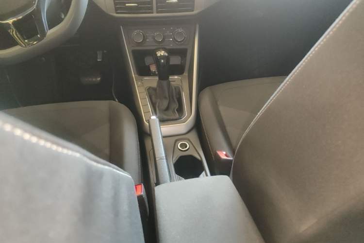 Used Volkswagen Polo 2019 Plus 1.5L Automatic Panoramic Enjoyment Edition Gear Lever