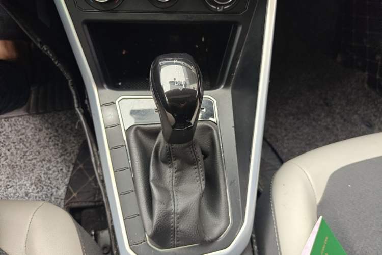 Used Volkswagen Polo 2019 Plus 1.5L Automatic Colorful Technology Edition Gear Lever