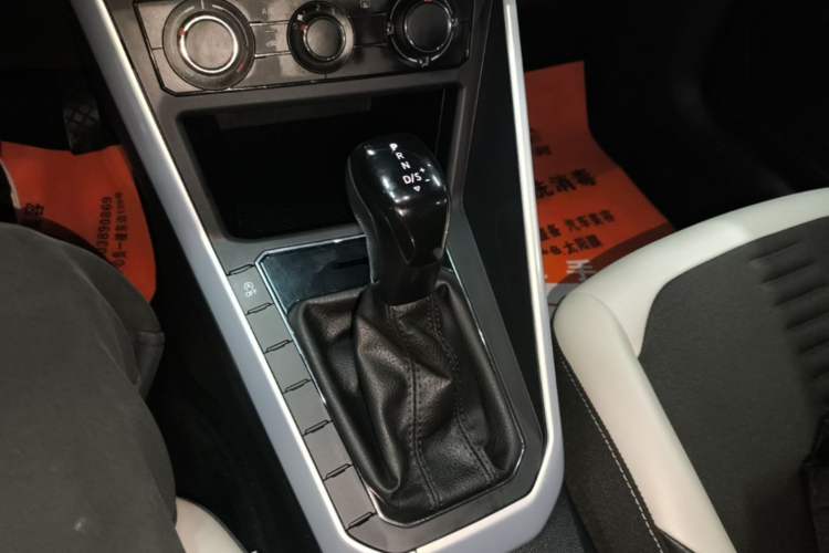Used Volkswagen Polo 2019 Plus 1.5L Automatic Colorful Technology Edition Gear Lever