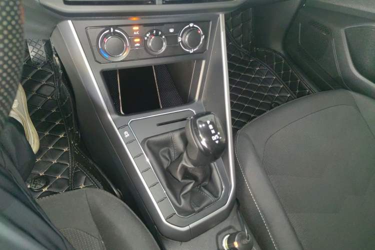 Used Volkswagen Polo 2019 Plus 1.5L Automatic Panoramic Enjoyment Edition Gear Lever