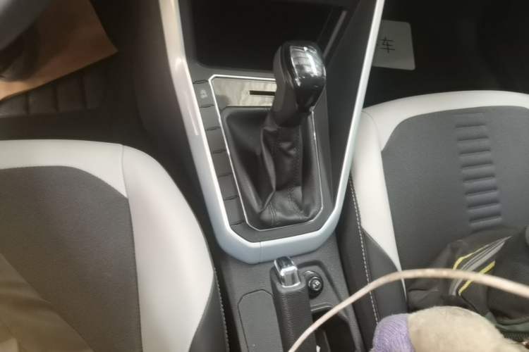 Used Volkswagen Polo 2019 Plus 1.5L Automatic Colorful Technology Edition Gear Lever