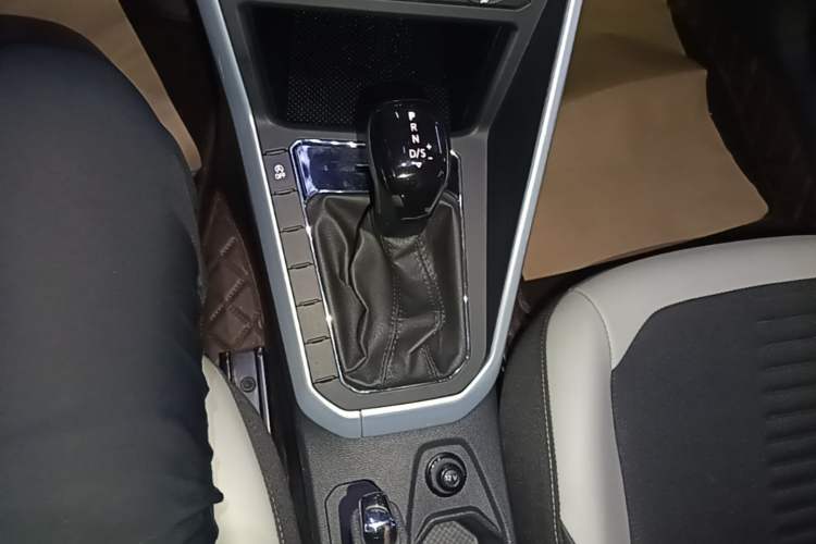 Used Volkswagen Polo 2019 Plus 1.5L Automatic Colorful Technology Edition Gear Lever