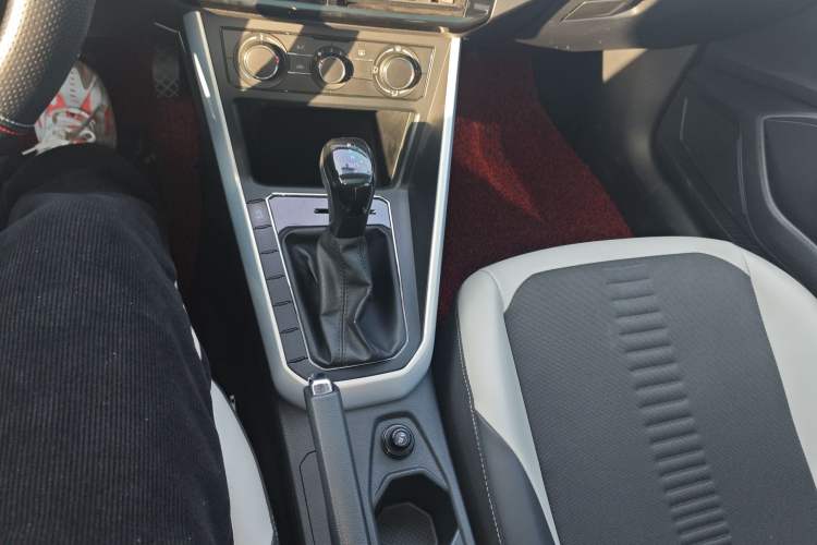 Used Volkswagen Polo 2019 Plus 1.5L Automatic Colorful Technology Edition Gear Lever