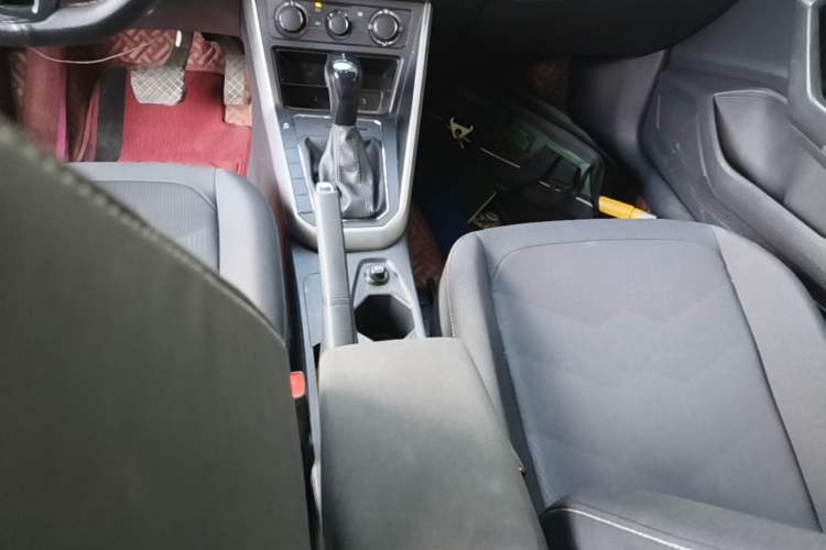 Used Volkswagen Polo 2019 Plus 1.5L Automatic Panoramic Enjoyment Edition Gear Lever