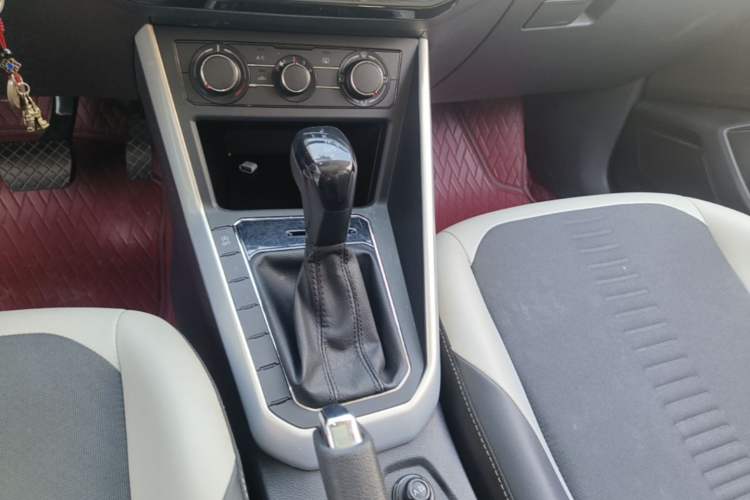 Used Volkswagen Polo 2019 Plus 1.5L Automatic Colorful Technology Edition Gear Lever