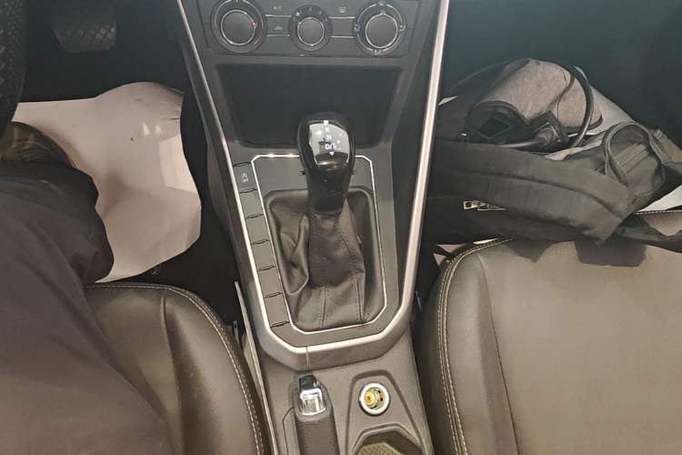 Used Volkswagen Polo 2019 Plus 1.5L Automatic Panoramic Enjoyment Edition Gear Lever