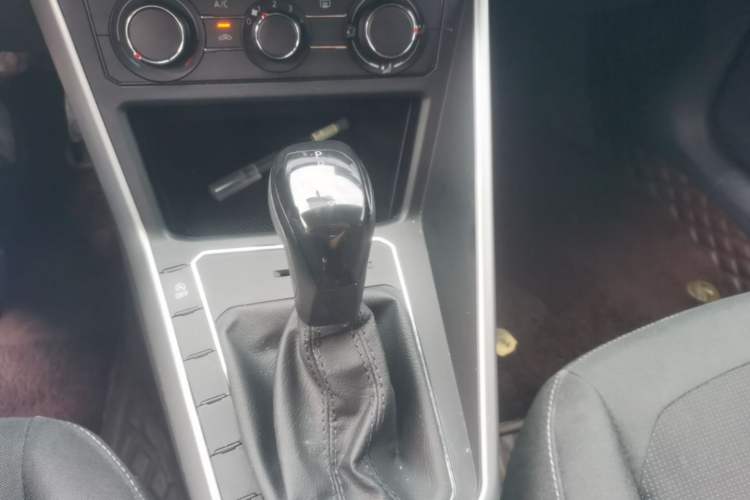 Used Volkswagen Polo 2019 Plus 1.5L Automatic Panoramic Enjoyment Edition Gear Lever