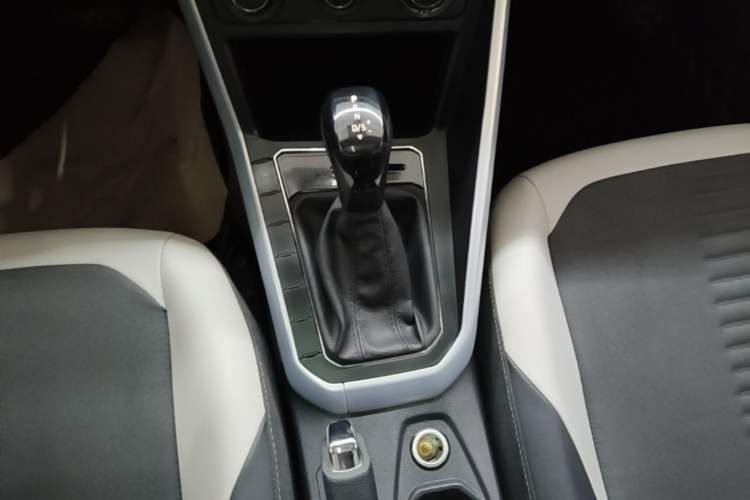 Used Volkswagen Polo 2019 Plus 1.5L Automatic Colorful Technology Edition Gear Lever