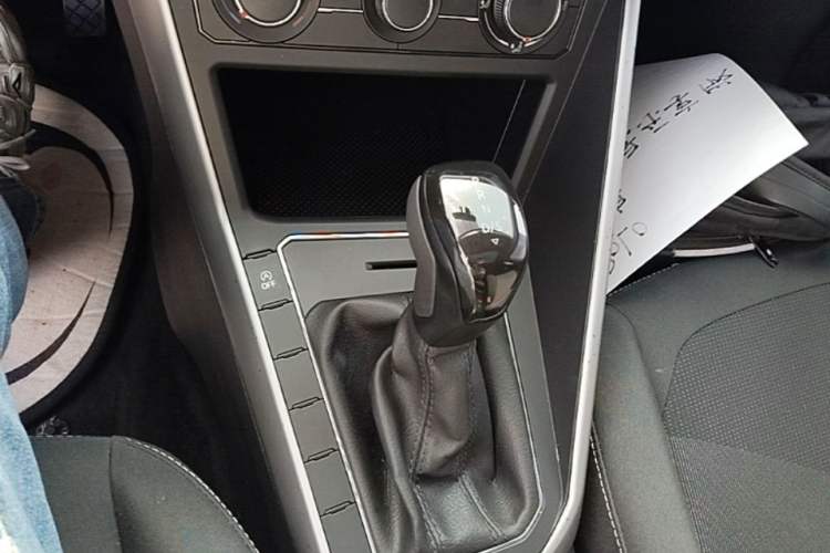 Used Volkswagen Polo 2019 Plus 1.5L Automatic Panoramic Enjoyment Edition Gear Lever