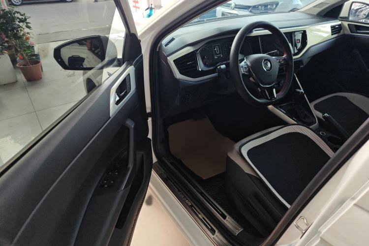 Used Volkswagen Polo 2019 Plus 1.5L Automatic Colorful Technology Edition Interior 1