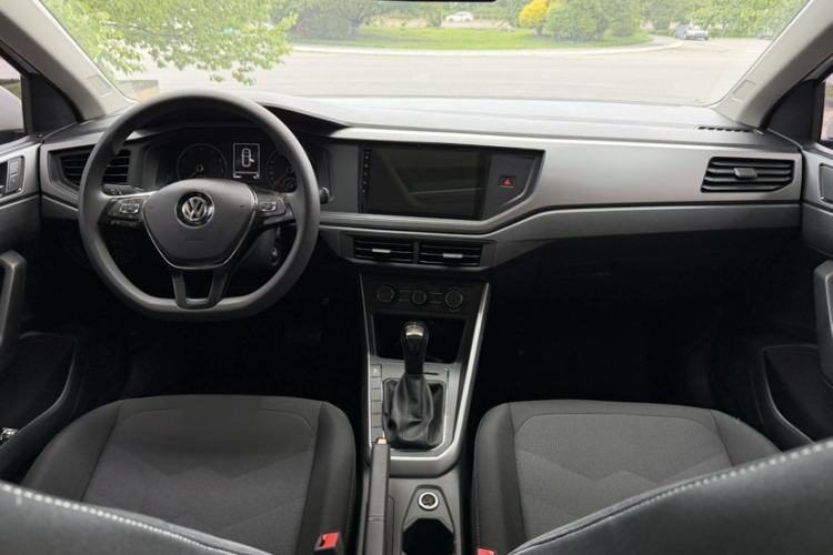 Used Volkswagen Polo 2019 Plus 1.5L Automatic Panoramic Enjoyment Edition Interior 2