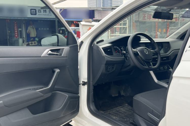 Used Volkswagen Polo 2019 Plus 1.5L Automatic Panoramic Enjoyment Edition Interior 2
