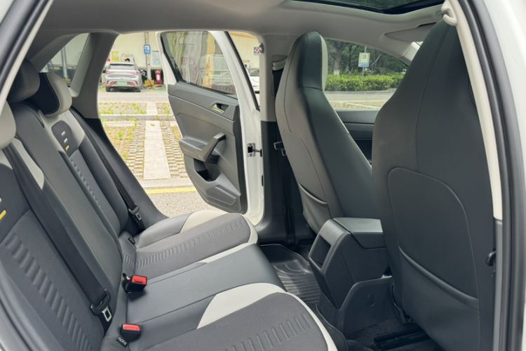 Used Volkswagen Polo 2019 Plus 1.5L Automatic Beats Trendy Cool Edition Interior 3