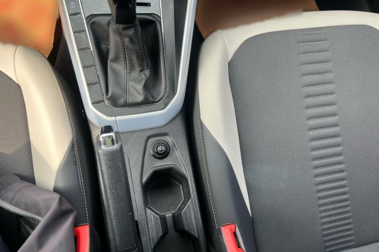 Used Volkswagen Polo 2019 Plus 1.5L Automatic Colorful Technology Edition Interior 4