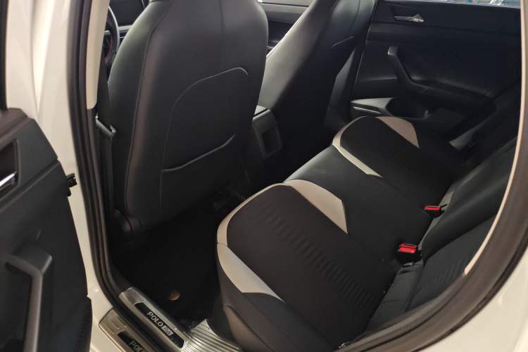 Used Volkswagen Polo 2019 Plus 1.5L Automatic Colorful Technology Edition Interior 5