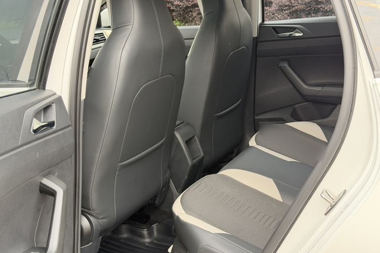 Used Volkswagen Polo 2019 Plus 1.5L Automatic Colorful Technology Edition Interior 5