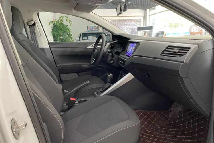Used Volkswagen Polo 2019 Plus 1.5L Automatic Panoramic Enjoyment Edition Interior 8