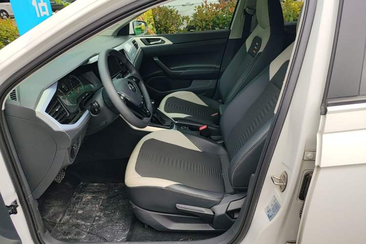 Used Volkswagen Polo 2019 Plus 1.5L Automatic Colorful Technology Edition Left Front Seat