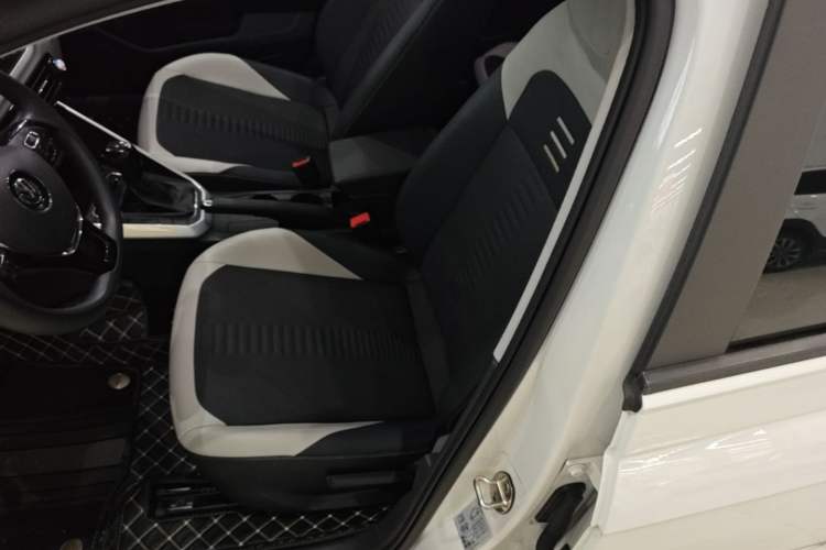 Used Volkswagen Polo 2019 Plus 1.5L Automatic Colorful Technology Edition Left Front Seat