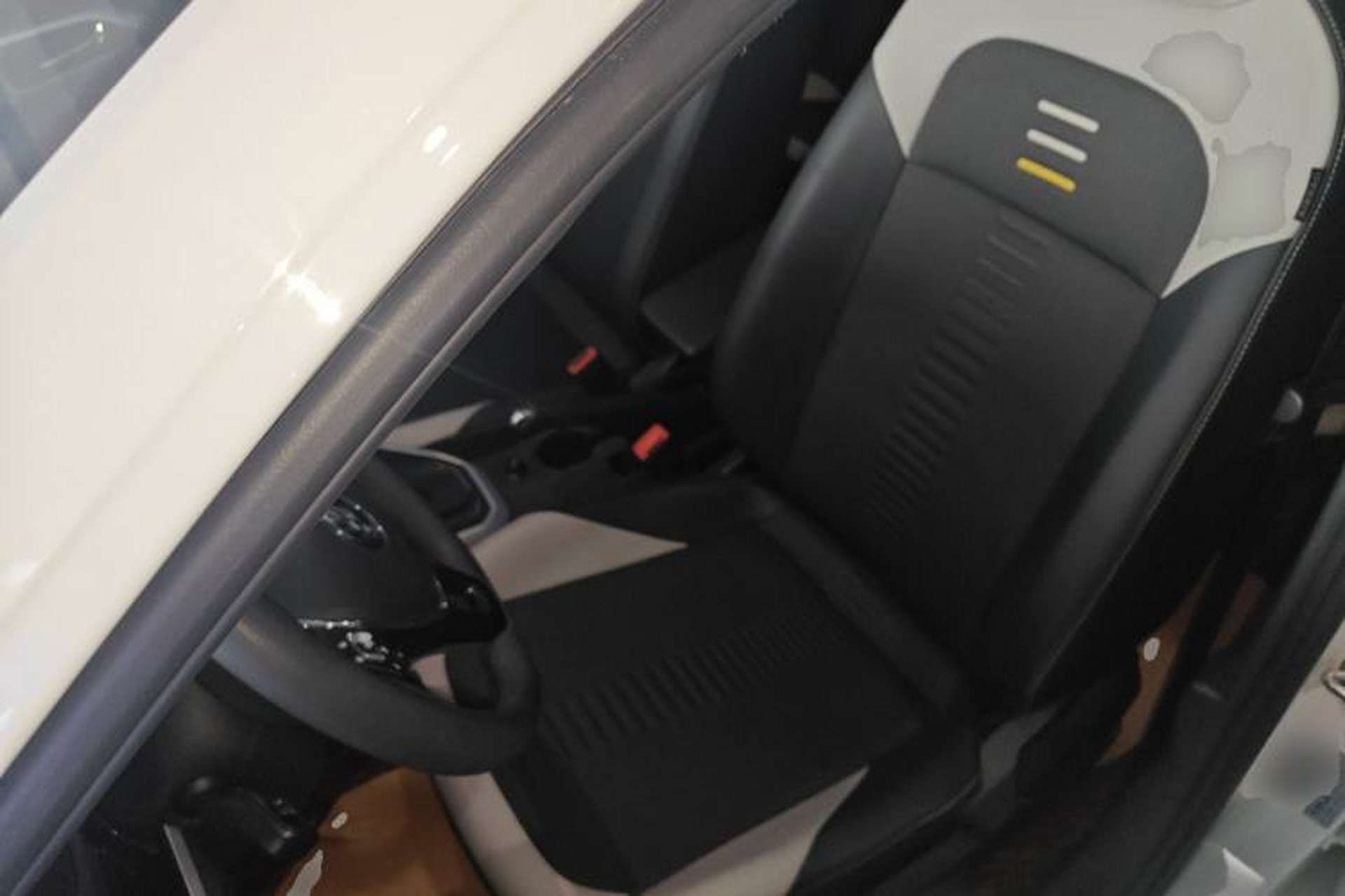 Used Volkswagen Polo 2019 Plus 1.5L Automatic Colorful Technology Edition Left Front Seat