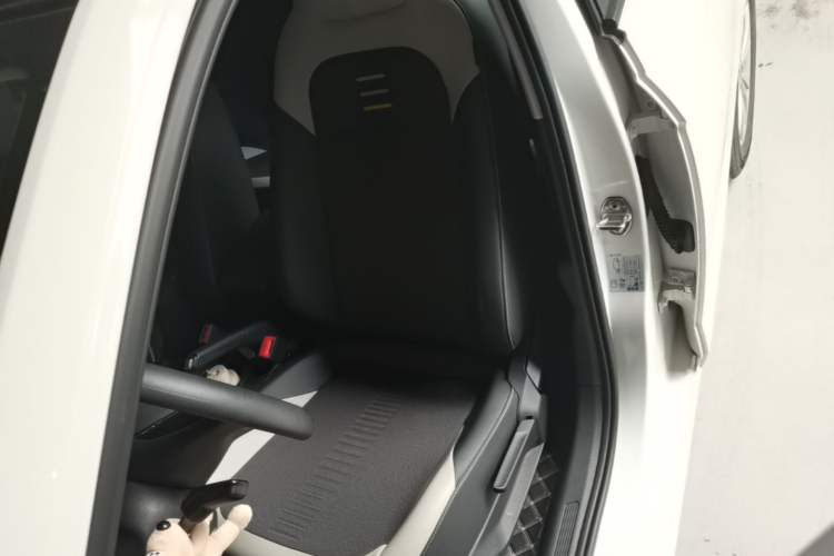 Used Volkswagen Polo 2019 Plus 1.5L Automatic Colorful Technology Edition Left Front Seat