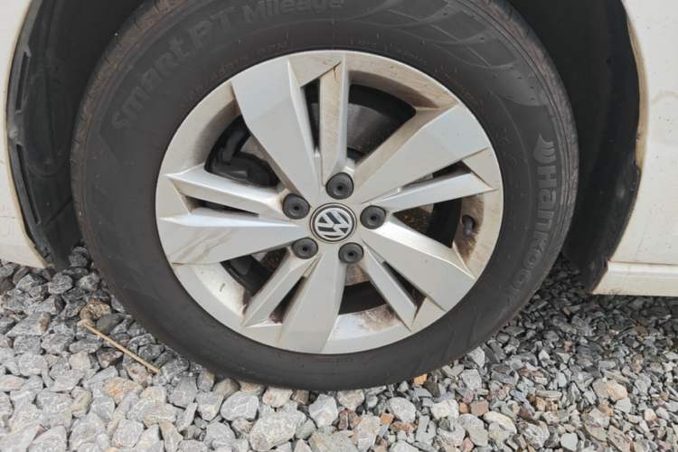 Used Volkswagen Polo 2019 Plus 1.5L Automatic Panoramic Enjoyment Edition Left Front Wheel Hub