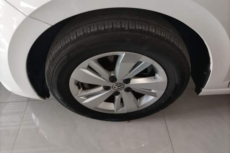 Used Volkswagen Polo 2019 Plus 1.5L Automatic Panoramic Enjoyment Edition Left Front Wheel Hub
