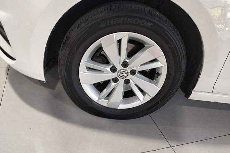 Used Volkswagen Polo 2019 Plus 1.5L Automatic Panoramic Enjoyment Edition Left Front Wheel Hub