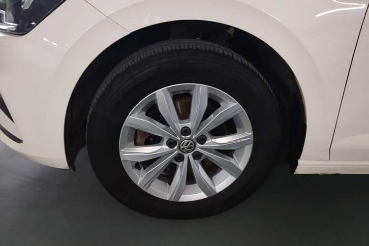 Used Volkswagen Polo 2019 Plus 1.5L Automatic Colorful Technology Edition Left Front Wheel Hub